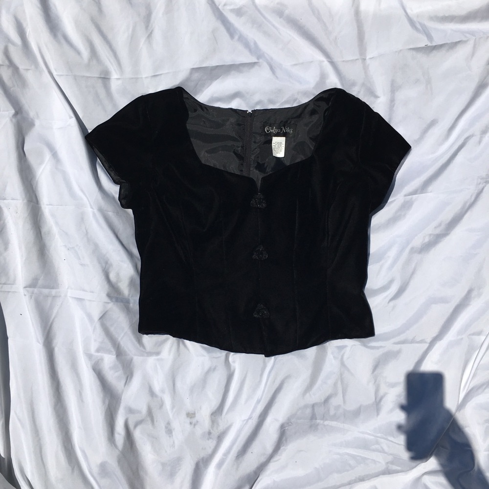 Corset Top. Cropped, sweetheart neckline.